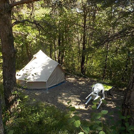 Camping La Chabannerie Hotel Saint-Martin-de-Clelles Exterior foto
