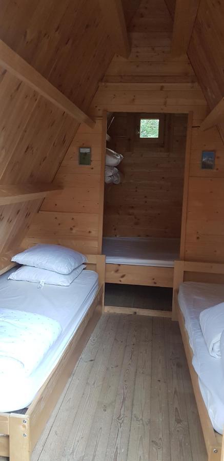 Camping La Chabannerie Hotel Saint-Martin-de-Clelles Exterior foto